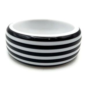 Bangle Bracelet Chunky Black White Stripes Monochrome Retro Mod Size 8.25